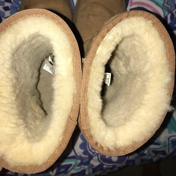 Ugg tan boots - Picture 6 of 8